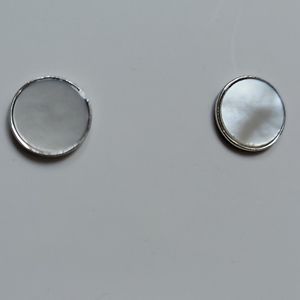 Sterling silver / Mother of Pearl earrings